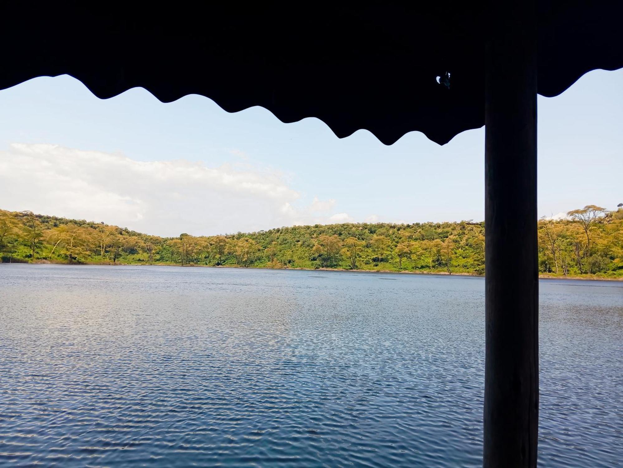 Crater Tented Camp And Game Sanctuary *