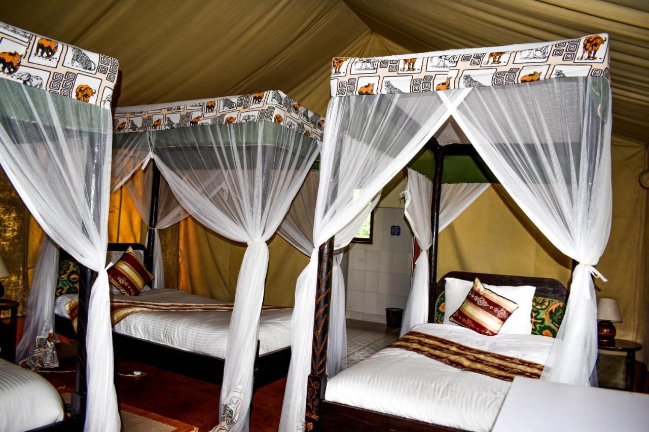 Crater Tented Camp And Game Sanctuary Luxury tent *